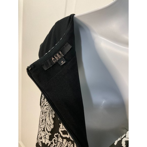 Alex Marie Black/White Printed A Line Dress Medium - Picture 5 of 10